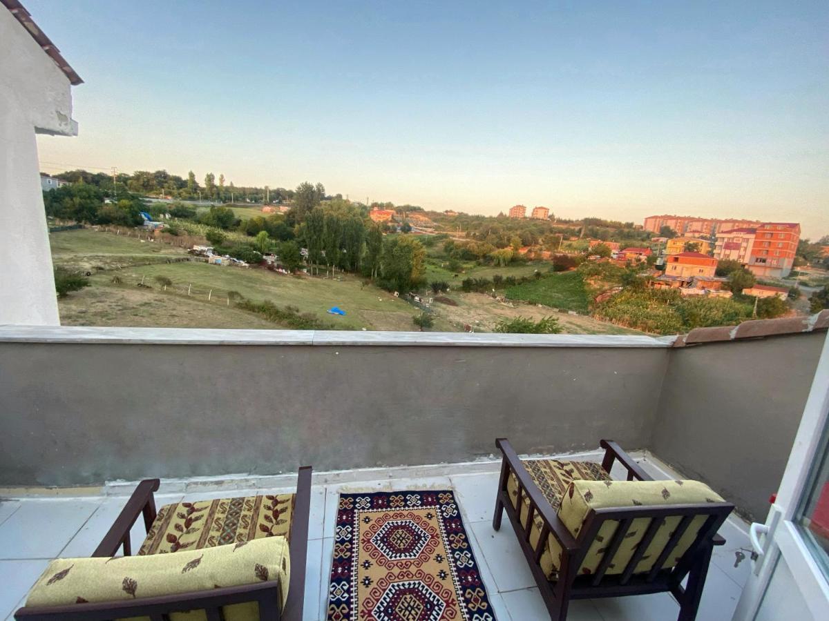 Cozy House Near The Airport Apartment Arnavutkoy Екстериор снимка
