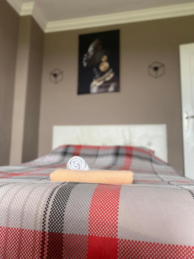 Cozy House Near The Airport Apartment Arnavutkoy Екстериор снимка